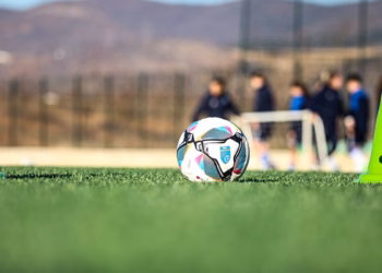 Xhiroja e fundit e vitit, sot luhen dy ndeshje