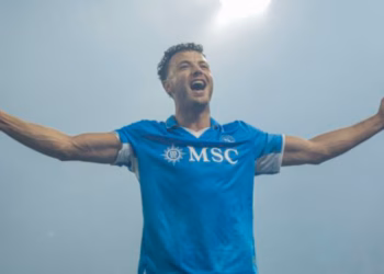 Rrahmani mbetet te Napoli, përmirëson kushtet e kontratës