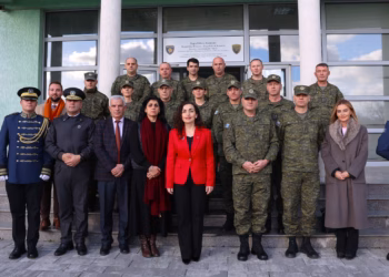 Osmani viziton Shtabin e Përgjithshëm të FSK-së në përmbyllje të vitit