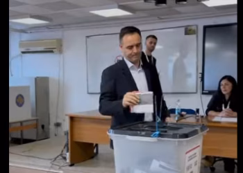 Konjufca fton qytetarët të dalin në votime: Vetëm kështu ndërtohet shteti