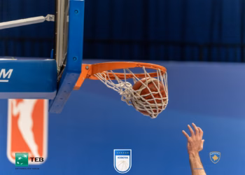 Mesjava sjell super përballje në ProCredit Superligën e basketbollit