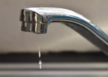 Shpërthimi i gypit lë një pjesë të Fushë-Kosovës pa ujë