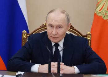 Putin nënshkruan ligjin që i lejon Rusisë të injorojë vendimet penale të gjykatave ndërkombëtare