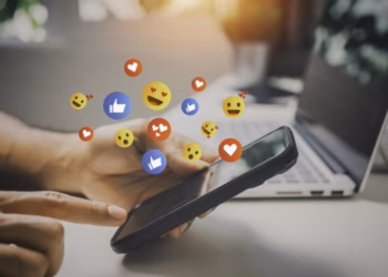 Dy zakone në rrjetet sociale që po na shkatërrojnë ngadalë jetën