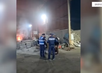 16 të arrestuar dhe 8 në kërkim për ndotje mjedisi dhe veprimtari të paligjshme në Elbasan