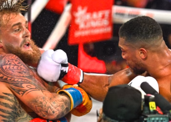 Jake Paul i nënshtrohet operacionit pas humbjes ndaj Joshua