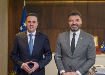 Të aderuarit së fundi në partitë politike, tregojnë prioritet e tyre