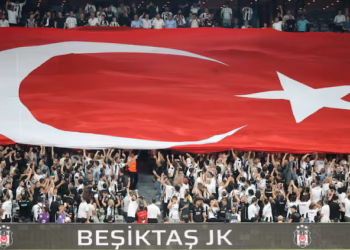 Hetimet në skandalin e basteve në futbollin turk, arrestohen 14 futbollistë