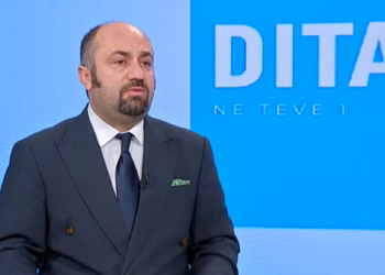 Xhaferi: 100 euro për pensionistët janë lëmoshë, do t’u shkojnë për rrymën e shtrenjtuar