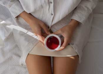  A mund të vonojë stresi ciklin tuaj menstrual? Ja e vërteta