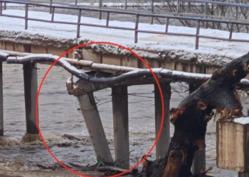 Mbyllet një urë në Leposaviq pasi vërshimet e dëmtuan