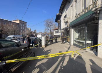 “Sa një kerr i mirë, diçka prej më të mirëve”- nga grabitja e argjendarisë dëmet janë të mëdha