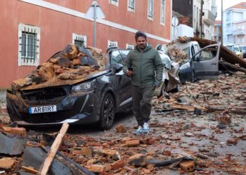 Pesë persona të vdekur nga stuhia e fuqishme në Portugali