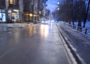 Përkeqësimi i kushteve atmosferike, disa linja të transportit urban mund të pezullohen