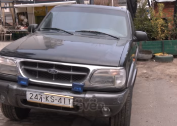 ”E ruaj me pasion”- vetura e Rugovës ende ruhet nga ish-truproja e tij, Esat Geci