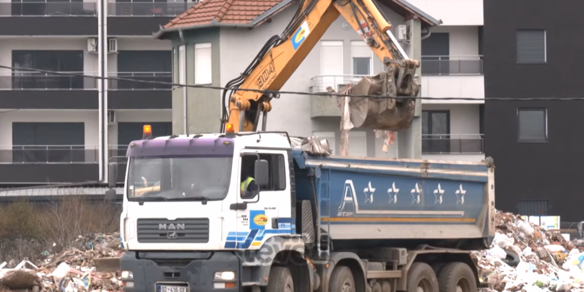 Si u dogj ekskavatori që po i rrënonte objektet pa leje në Mitrovicë? – Faton Peci ka një mesazh