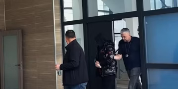 Fatmir Shehollit i dyshuar për spiunazh, i vazhdohet paraburgimi edhe për dy muaj