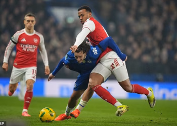 Arsenali shumë afër finales të Kupës së Ligës
