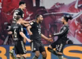 Pesë gola të Bayernit për të mbetur i pamposhtur në Bundesliga