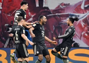 Pesë gola të Bayernit për të mbetur i pamposhtur në Bundesliga