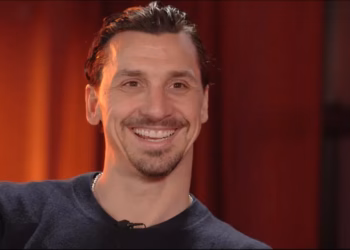 Ibrahimoviqi kujton luftën e Bosnjës dhe si e përjetonte atë ne Suedi, i përmend edhe shqiptarët