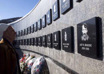 ​27-vjet nga Masakra e Reçakut