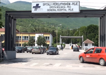 Spitali i Pejës jep detaje për gjendjen e tre të plagosurve në Deçan