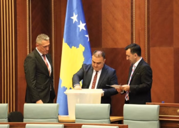 Juristët: Vendimi i kushtetueses duhet të respektohet