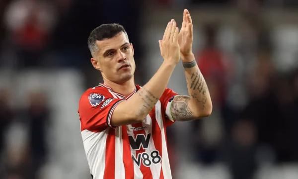 Granit Xhaka do të mungoj së paku tri javë te Sunderlandi