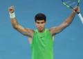 Alcaraz mposht Zverevin, kualifikohet në finalen e “Australian Open”
