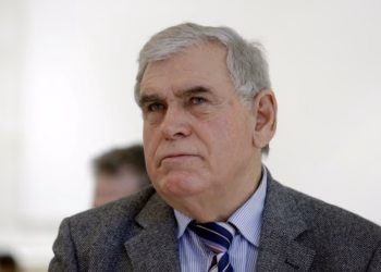 Vllasi: Opozita e ka inat Vjosa Osmanin sepse ka ndarë një “fole” me Albin Kurtin