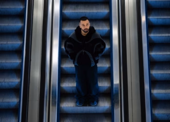 Gjesti rikthehet në skenë me këngën “Memories”