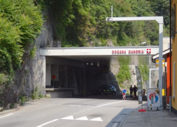 BE-ja paralajmëron pezullim vizash për vendet që nuk respektojnë detyrimet