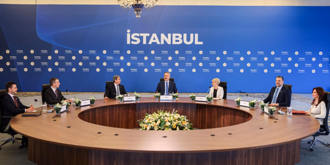 Gërvalla: Dialogu dhe diplomacia janë çelësi për paqen në Ballkan