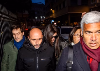 Tre muaj paraburgim për menaxherin e barit në Zvicër pas zjarrit të Vitit të Ri