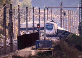 Spanja nis 3 ditë zie për aksidentin vdekjeprurës hekurudhor, numri i të vdekurve rritet në 41