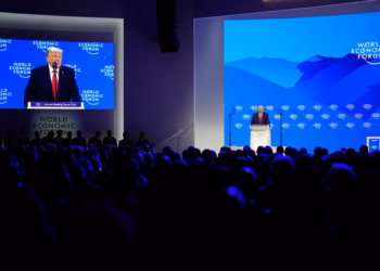 Trump thotë se nuk do të përdor forcë në Grenlandë, kërkon negociata të menjëhershme