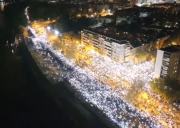 Protestat në Serbi – Një vit me shumë probleme për presidentin Vuçiq