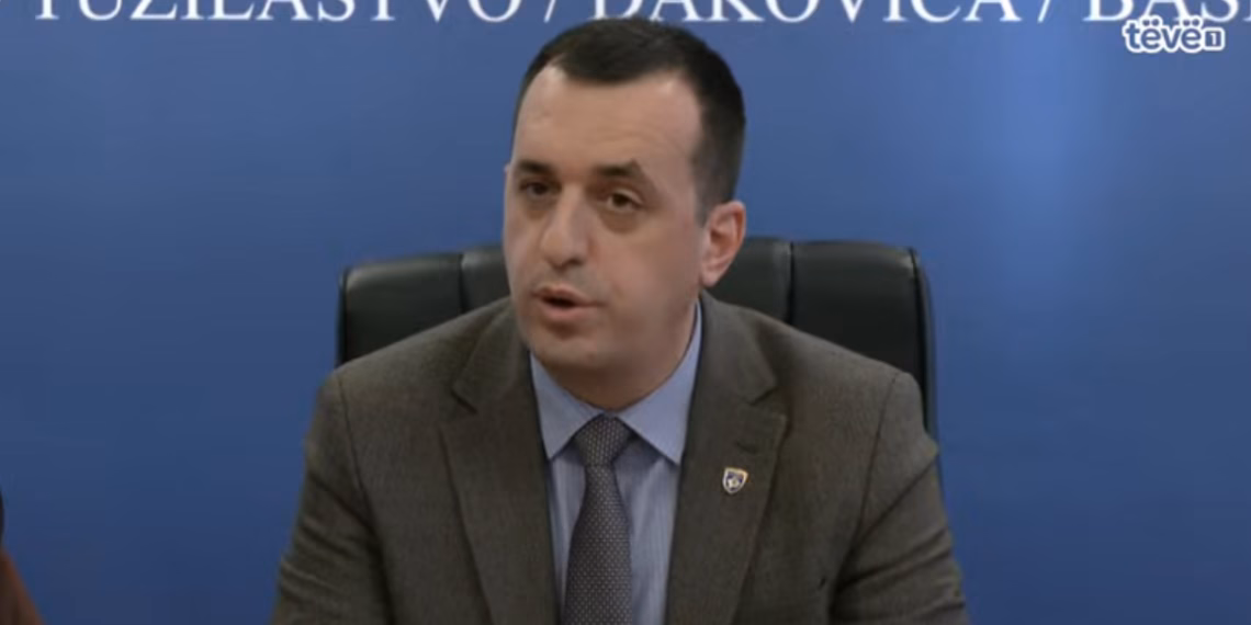 Kryeprokurori Gashi: 15 kryesues në Malishevë janë ndaluar për 48 orë