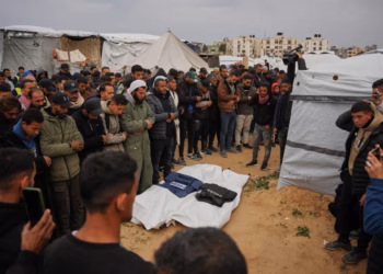 Ushtria izraelite vret dy palestinezë në Gaza, në shkeljen e fundit të një marrëveshjeje armëpushimi