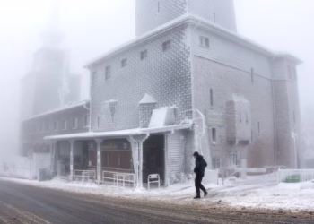 Alarm në disa vende evropiane nga i ftohti ekstrem dhe erëra të forta
