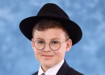 Kaos gjatë demonstratave Haredi në Israel: Autobusi përplas protestuesit, vret 14-vjeçarin