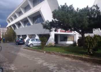 Anulohet vendimi për zgjedhjen e Drejtorit të Institutit Albanologjik të Kosovës