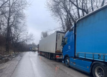 Rafuna thotë se efektet e bllokadës së transportuesve rajonalë do të ndikojnë edhe në Kosovë