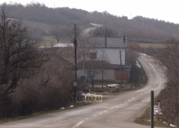 Nxënësit e Koliqit që prej nëntorit s’vijojnë mësimin, shkak – transporti