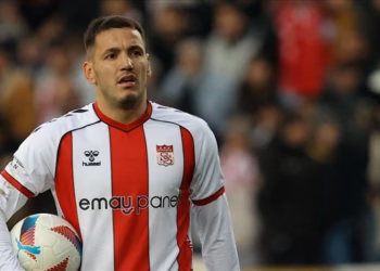 Trajneri i Sivassporit: E dua Manajn pjesë të skuadrës