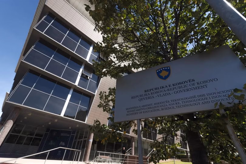 MAShTI reagon për aktakuzën ndaj 12 zyrtarëve të saj: S’kemi pranuar njoftim zyrtar