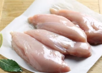 AUV asgjëson 19,200 kg mish pule të importuar nga Polonia