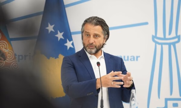 Rama: Mbi 30 intervenime në Prishtinë pas reshjeve dhe vërshimeve