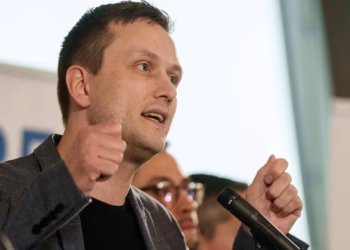 Kryeministri i Grenlandës: Zgjedhim Danimarkën dhe refuzojmë t’i bashkohemi SHBA-së